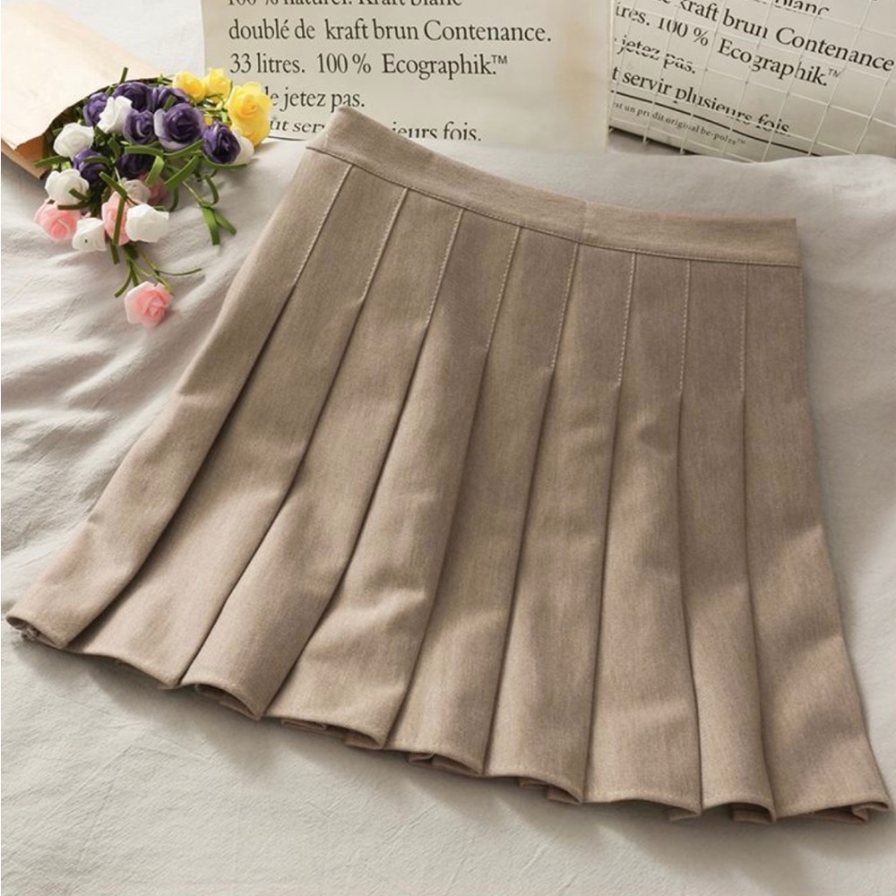Lemongrass - High Waisted Pleated Mini Skirt